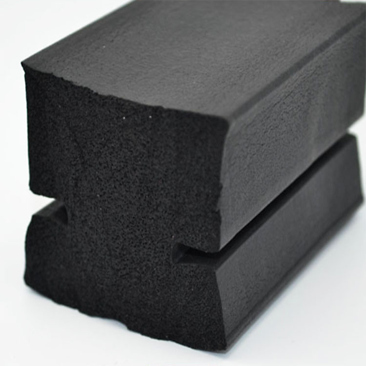 三元乙丙(EPDM)擠出發(fā)泡條-大規(guī)格發(fā)泡條